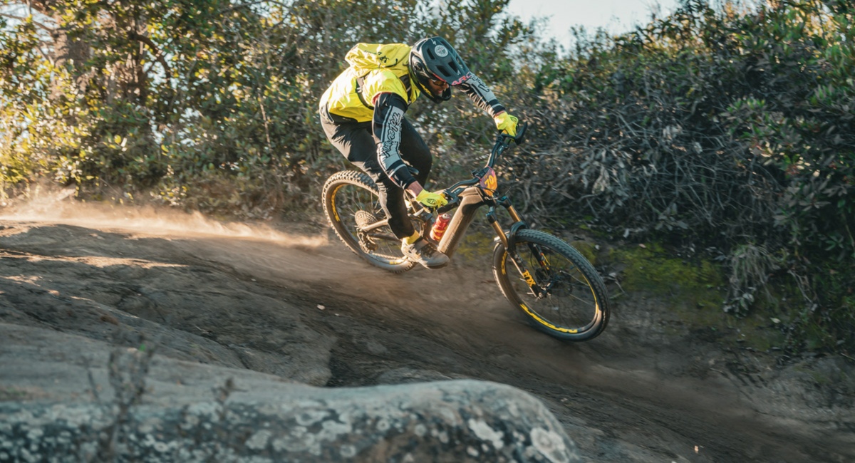 Quick n’ Dirty E-Dirty Cross — Lake Hodges 2026 poster or cover
